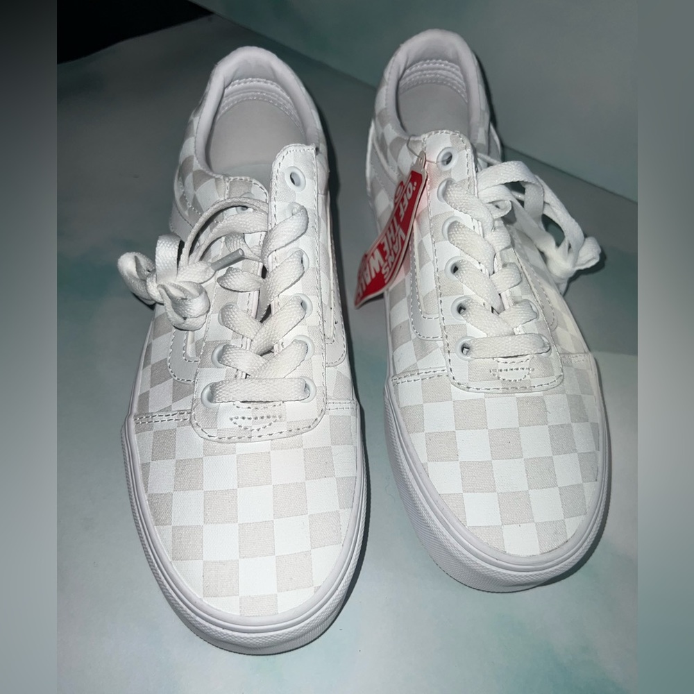 Vans - Ward